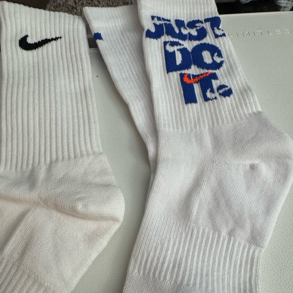 Nike crew socks set of 3 - Picture 4 of 7